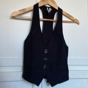The cutest black vest top known to man-MOA size small